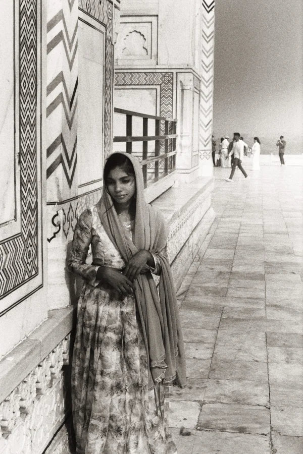 Girl In Taj Mahal India