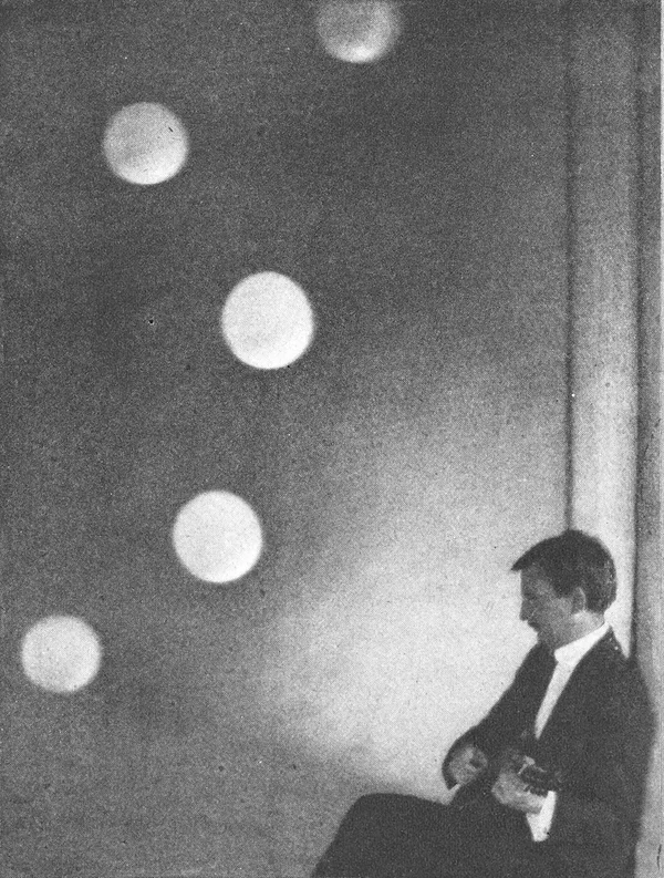 alfred-kreymbourg-poet-balloons male