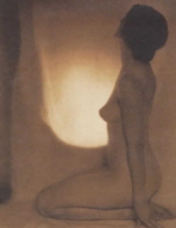 figure-in-the-nude-2 female