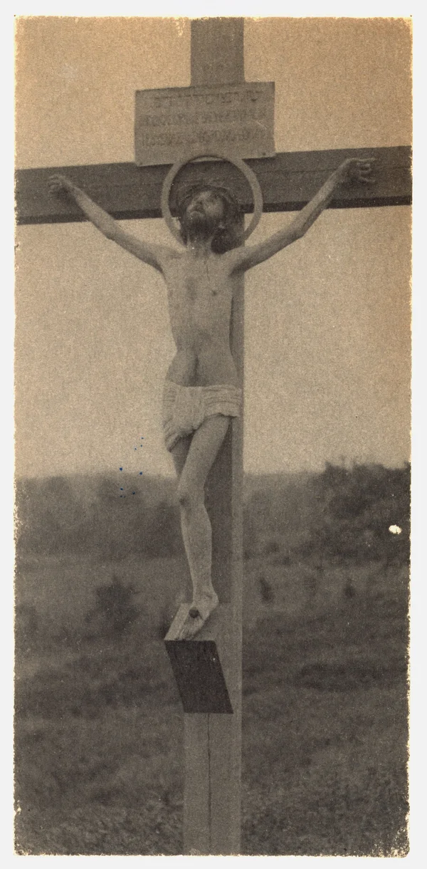 crucifixion-halo-frontal male