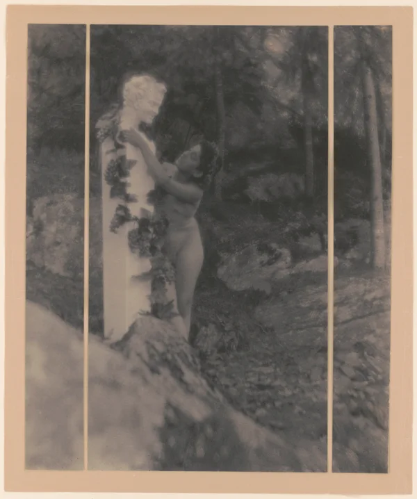 youth-laurel-wreath-embracing-herm-pan male
