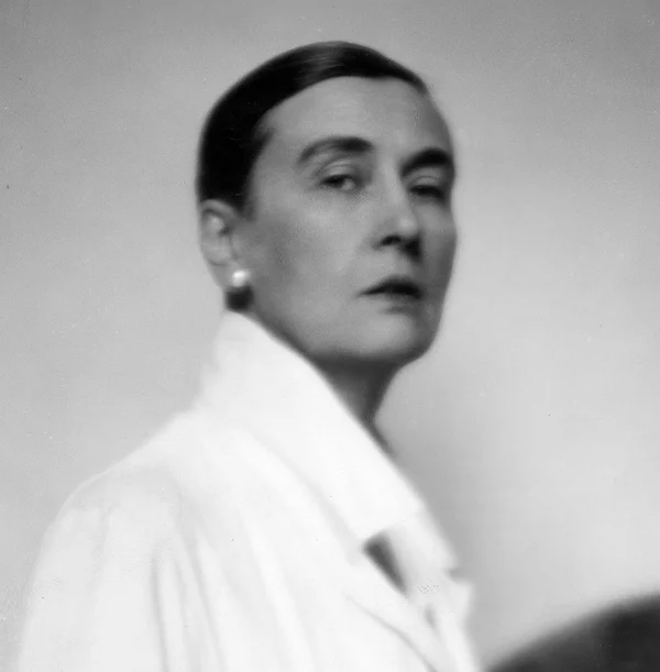 portrait-augusta-von-zitzewitz female