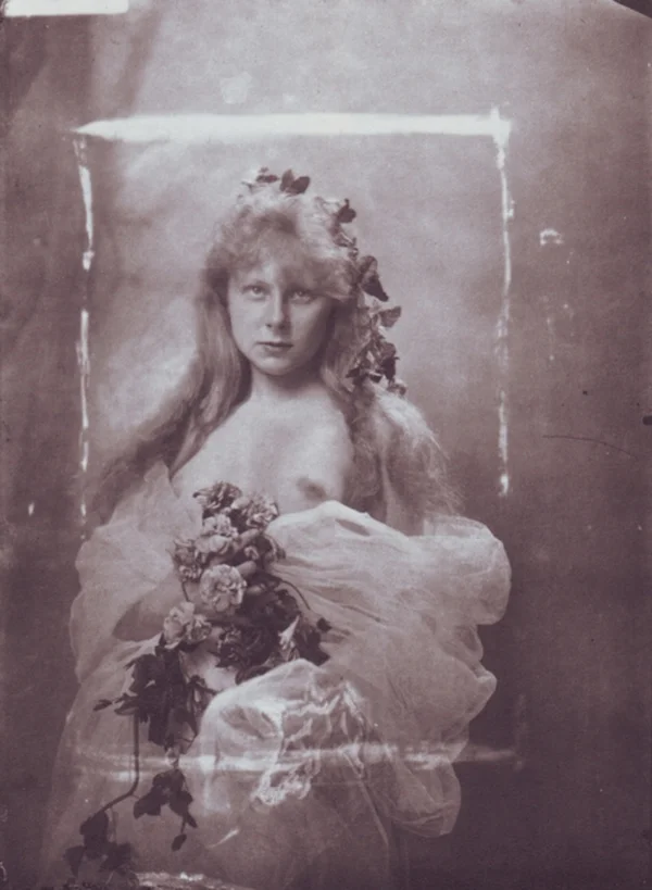 la-primavera female