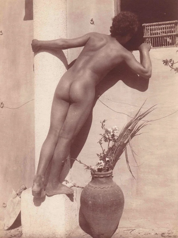 back-nude-boy male