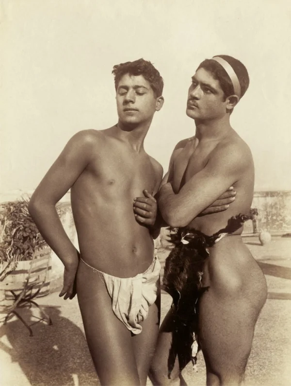 boys-on-posillipo-terrace-naples male