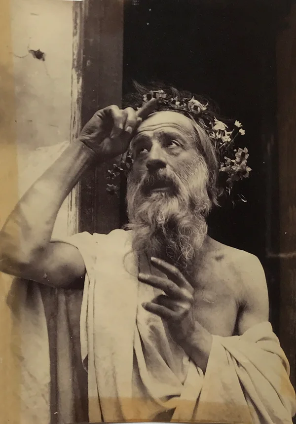 elderly-man with-wreath male
