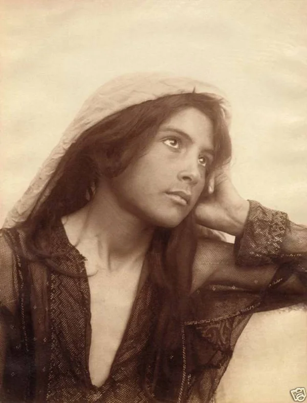 giacomo-lanfranchi disguised-as-girl male