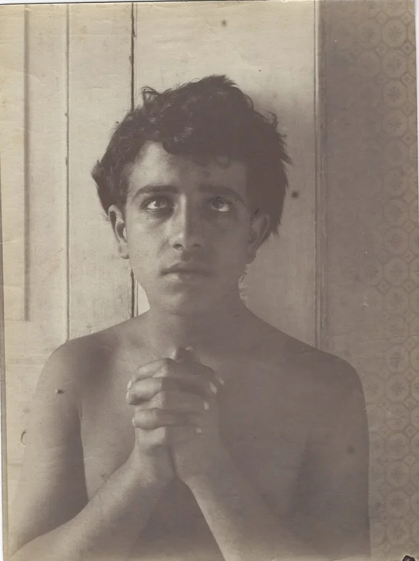 pasquale-casillo-praying-supplication male