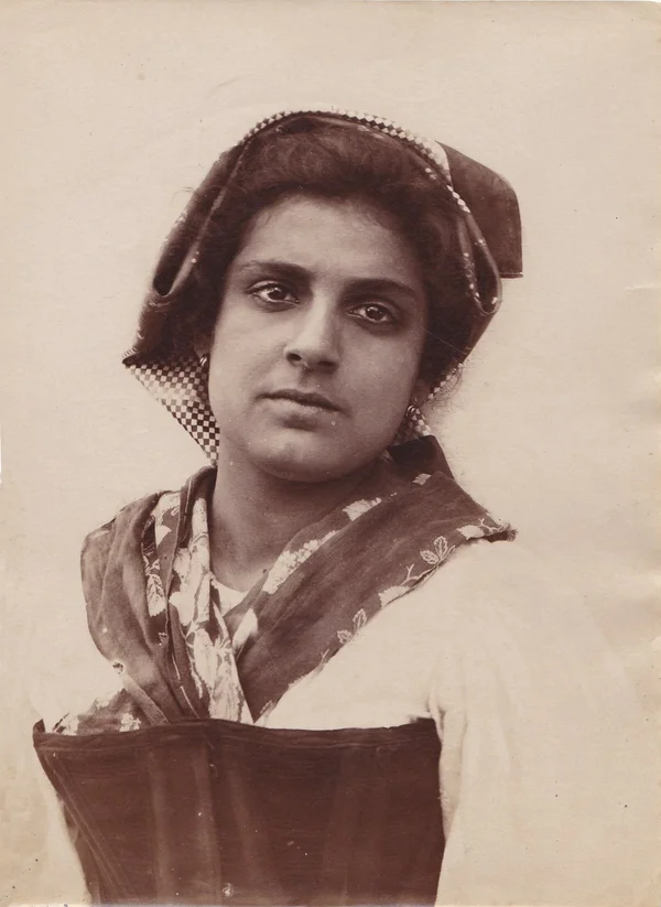 portrait-of-woman-in-sicilian-costume female