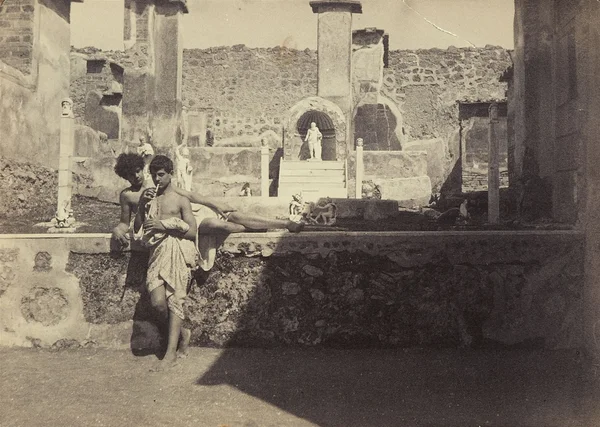 edoardo-vincenzo-galdi-house-of-marco-lucrezio-pompeii male