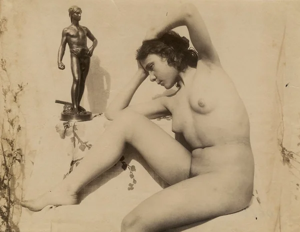 naked-woman female