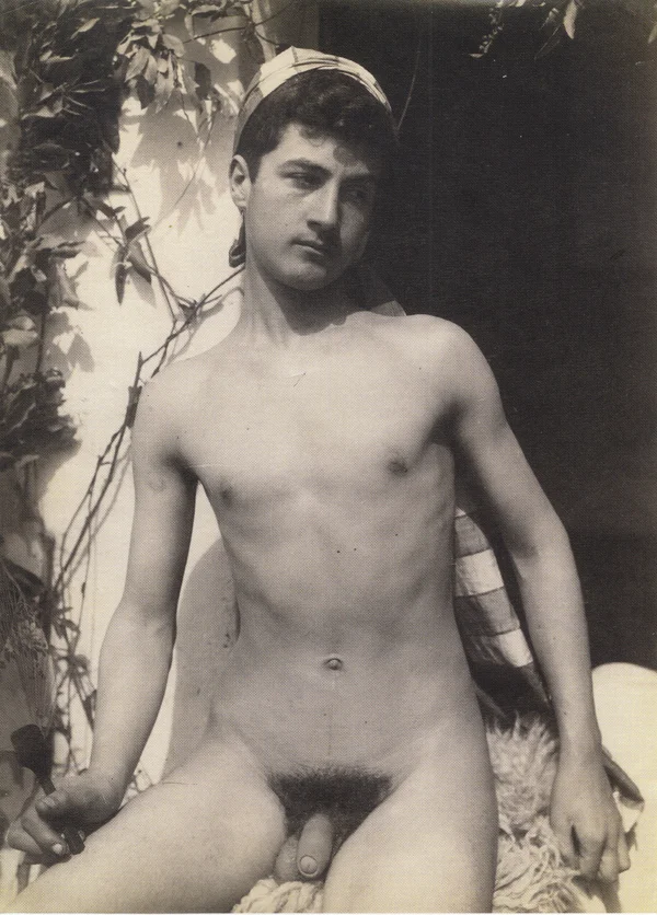 naked-youth-wearing-headband male