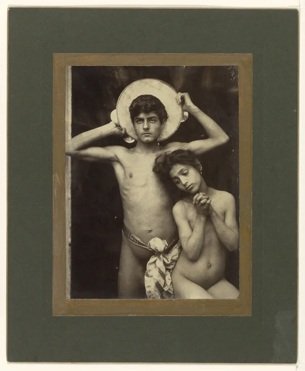 nude-boy-and-girl-from-rome mixed-genders