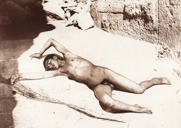 nude-boy-athens male